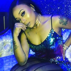 Meet your Posher, Jay